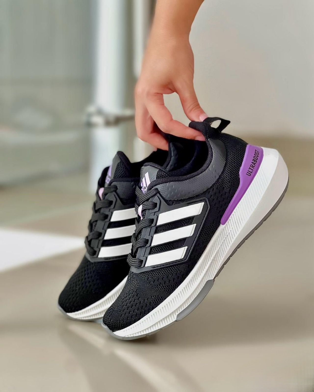 Tenis Ultraboost Dama